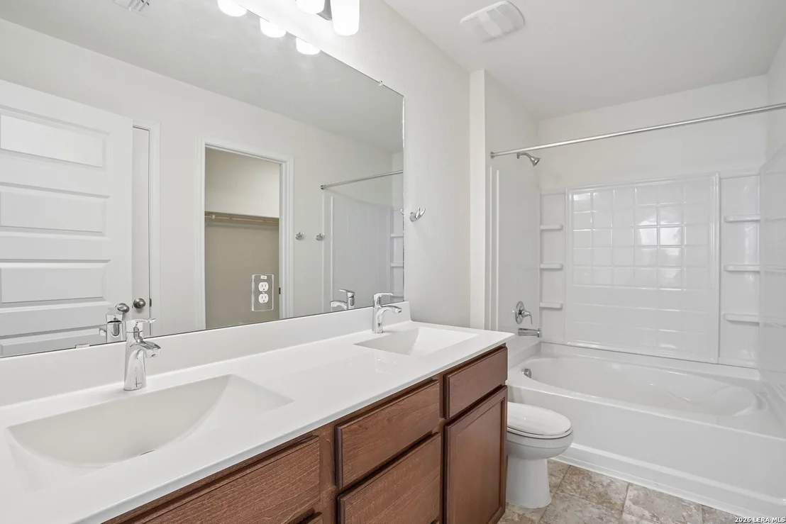Photo of 4806 BROADSIDE AVENUE