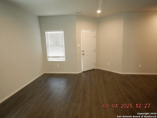 Photo of 9618 Pleasanton Ash