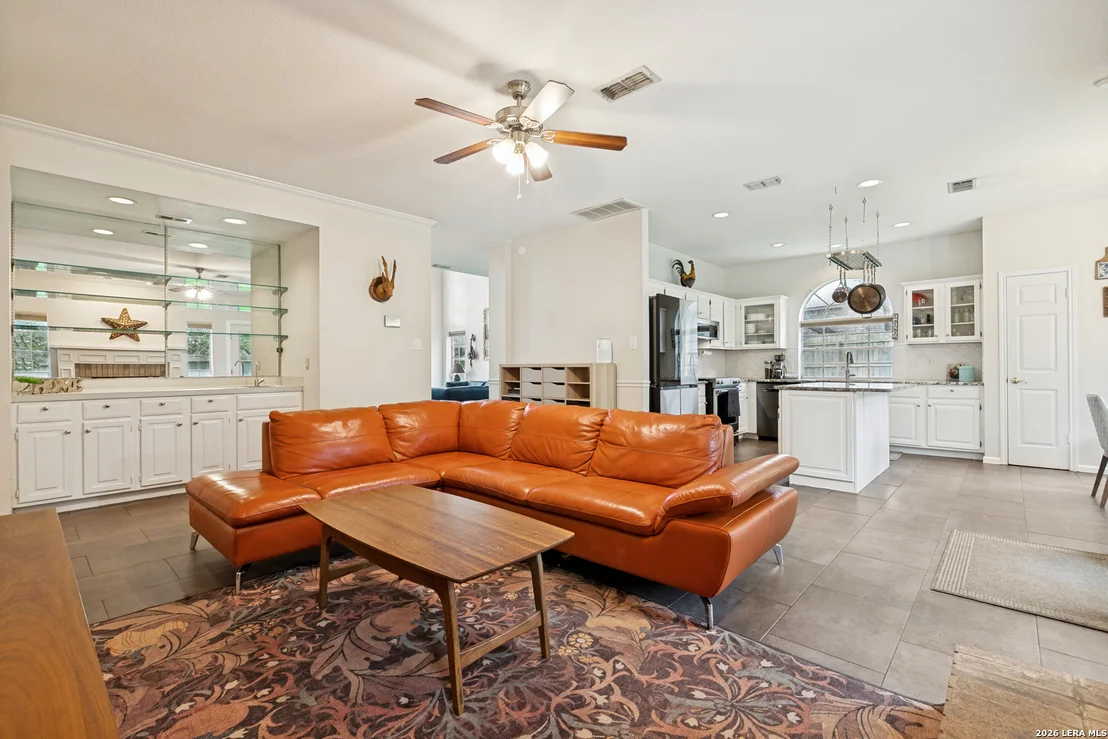 Photo of 18019 SUMMER KNOLL