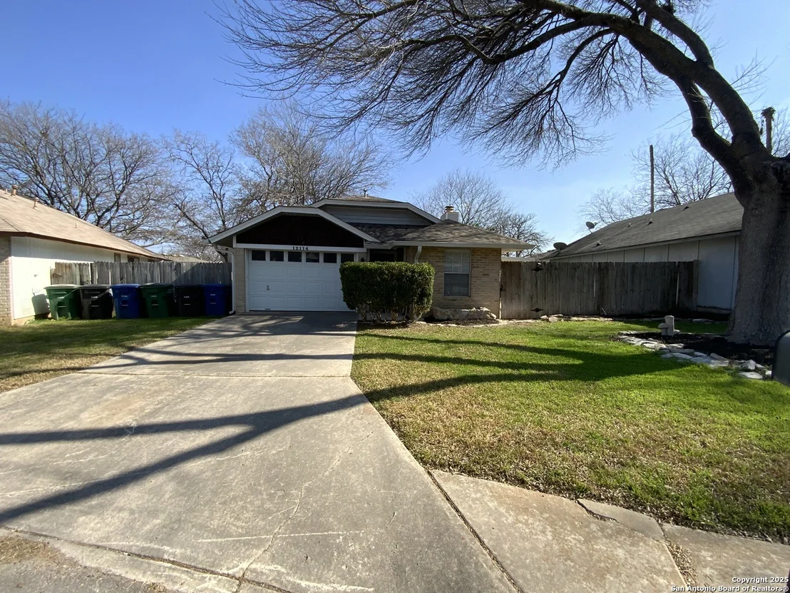 Photo of 12114 STONEY BEND ST