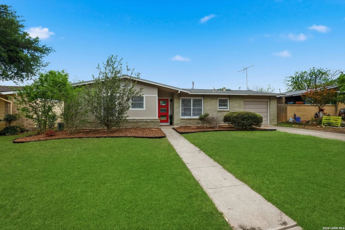 Photo of 1022 Olney Dr