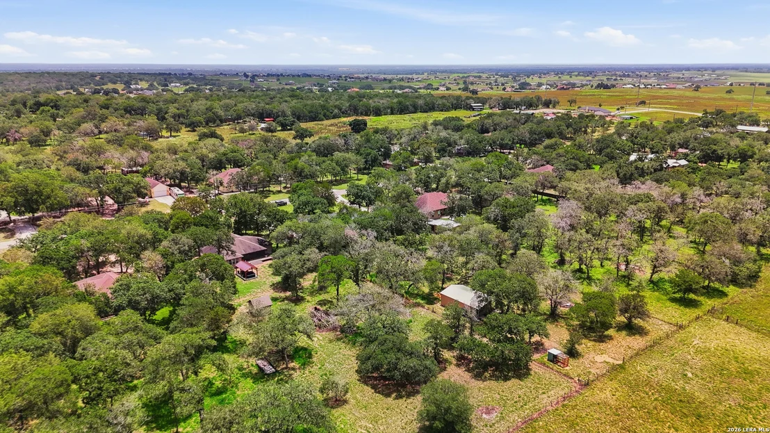 Photo of 521 JACOBS LN