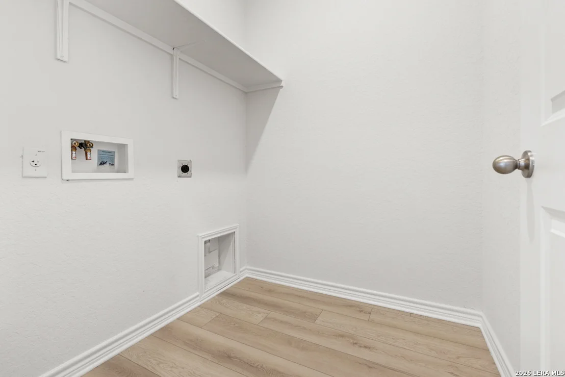 Photo of 5122 BRISCOE BLUFF