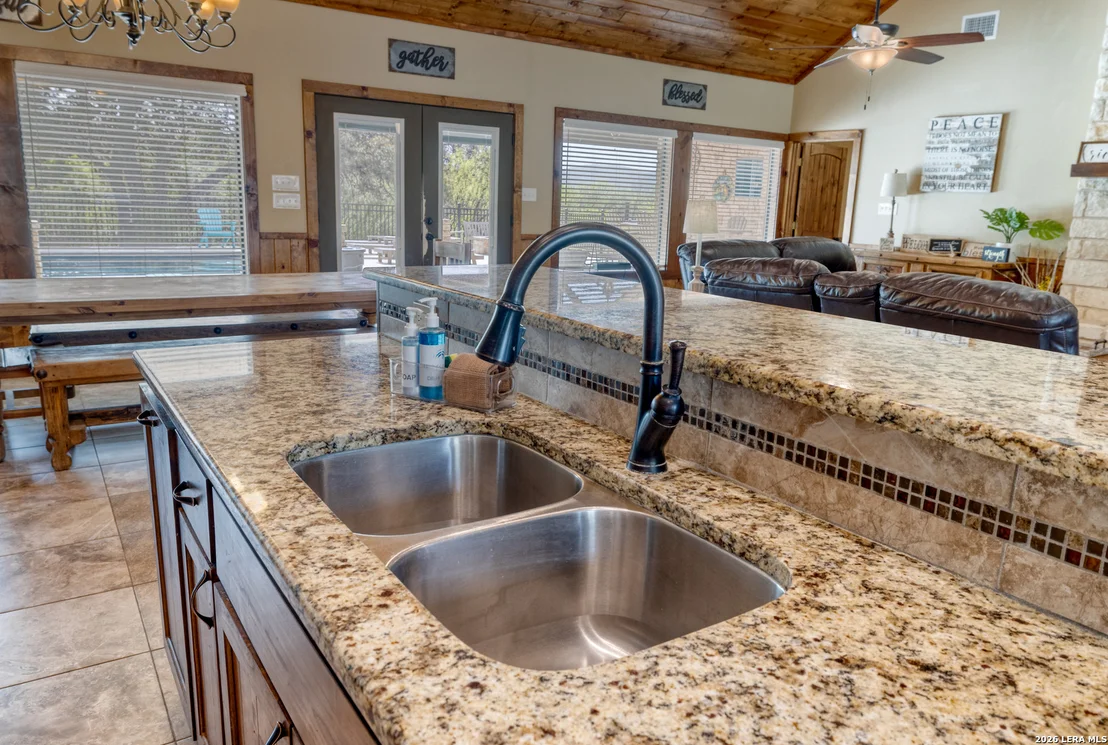 Photo of 274 Mountain Laurel