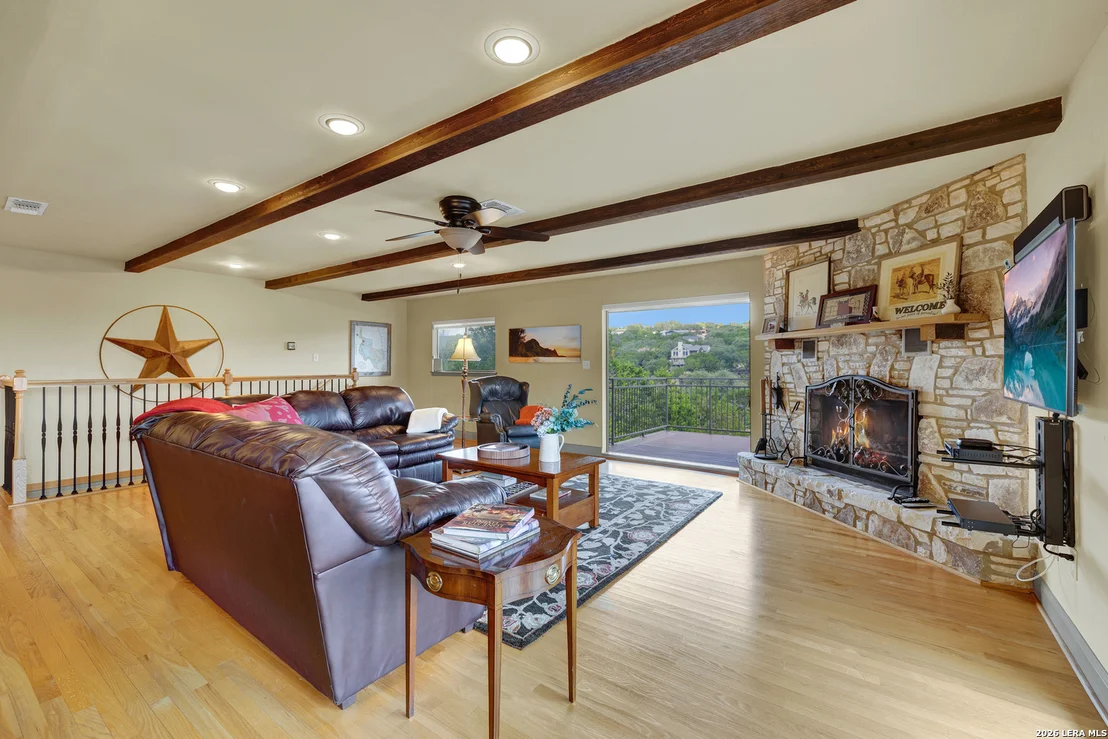 Photo of 435 NANCY DR