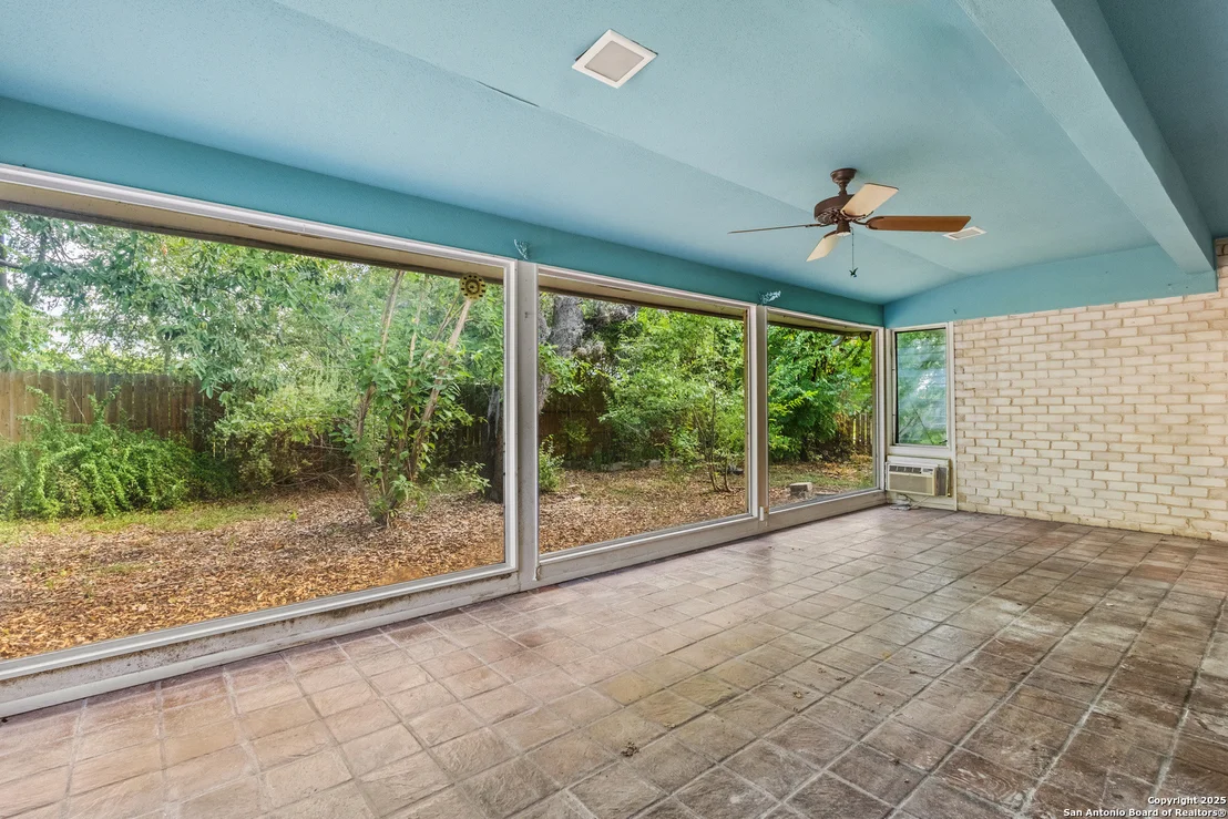 Photo of 6041 Trone Trail