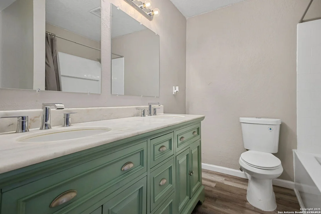 Photo of 3422 Quintana Trl