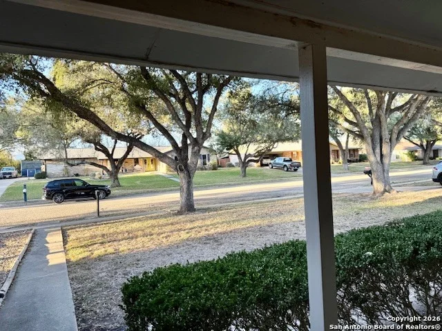 Photo of 1104 Newhall