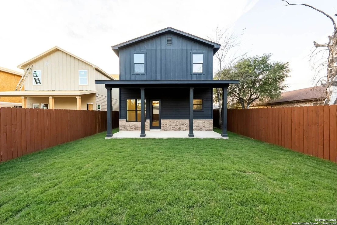 Photo of 118 San Antonio Blvd