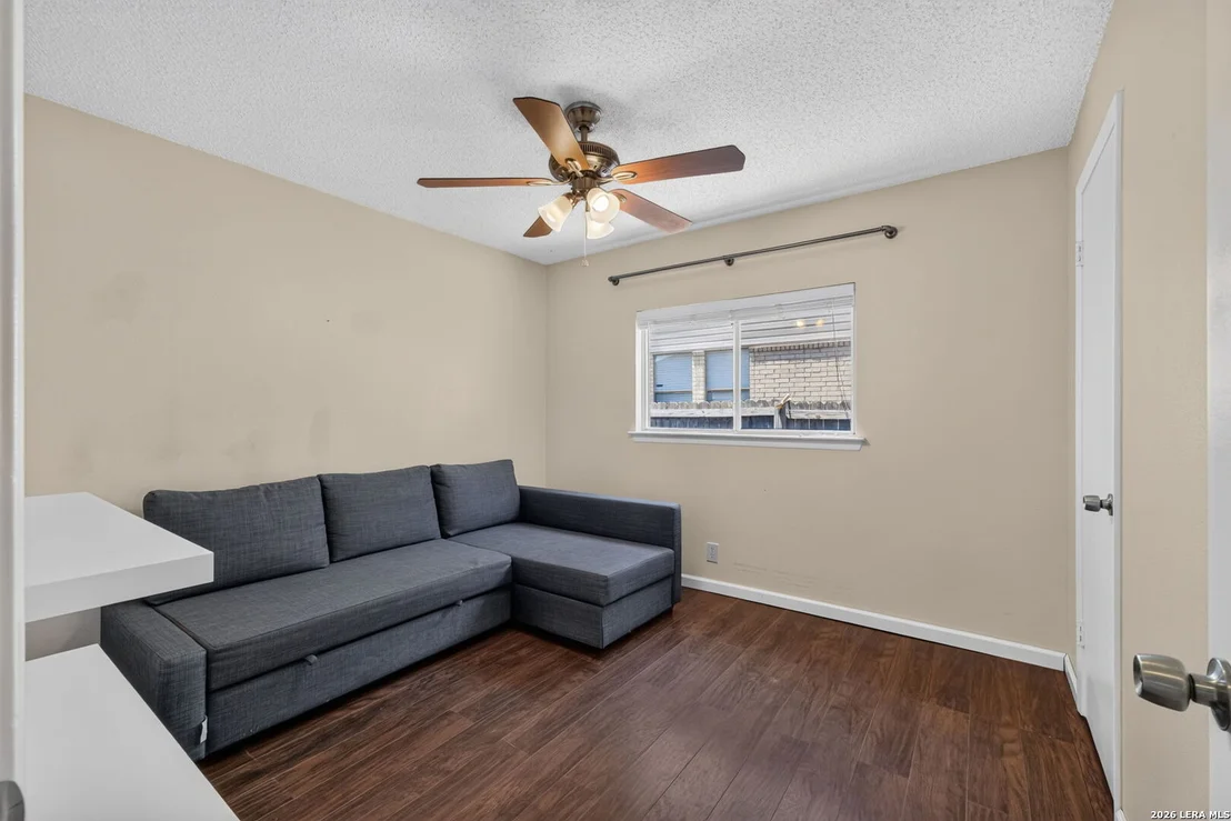 Photo of 8210 Manderly Pl