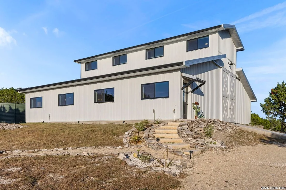 Photo of 103 Bluffview Cir