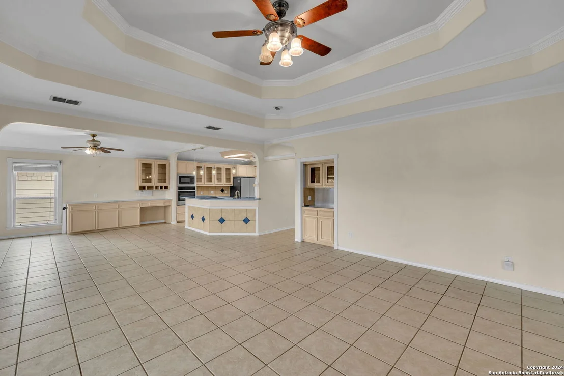 Photo of 162 Whiteley Dr