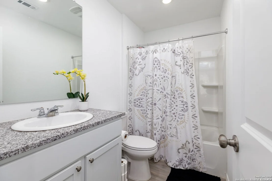 Photo of 4117 CATARACT CIR