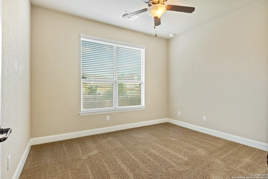 Photo of 5326 Tulip Bend