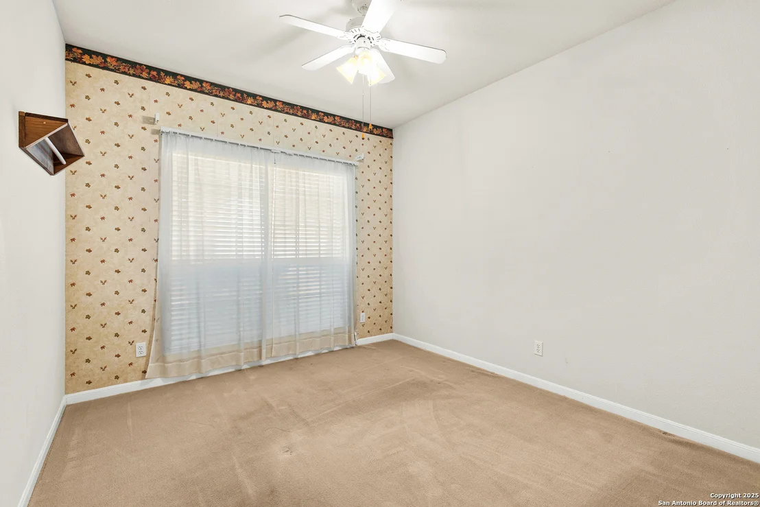 Photo of 141 Oak Knoll