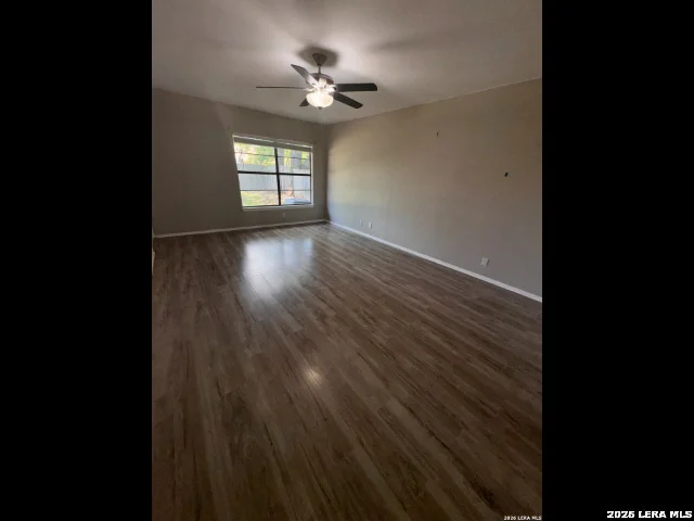 Photo of 9426 Valley Bend