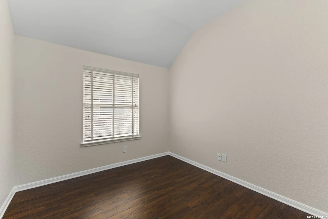 Photo of 224 Chisholm Dr