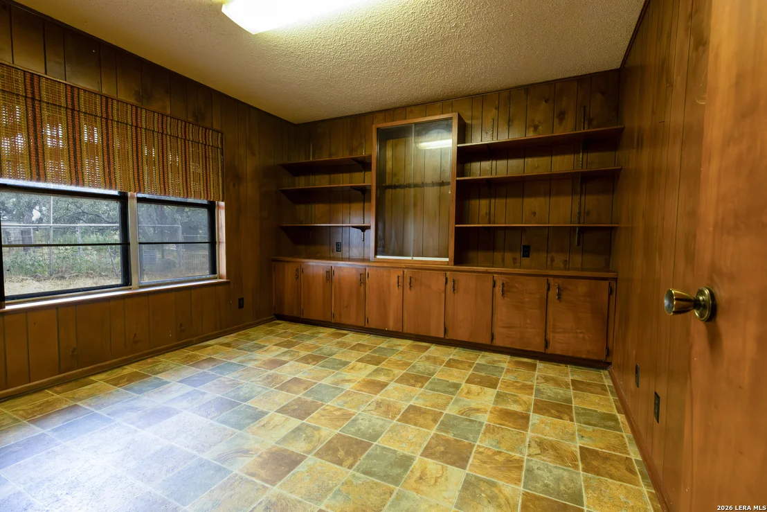 Photo of 4118 Coughran Rd