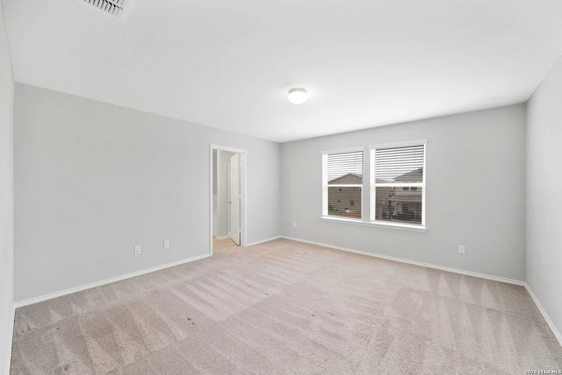 Photo of 12042 Silver Light