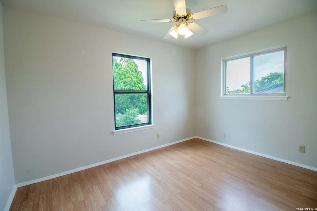 Photo of 4514 CLEAR SPRING DR