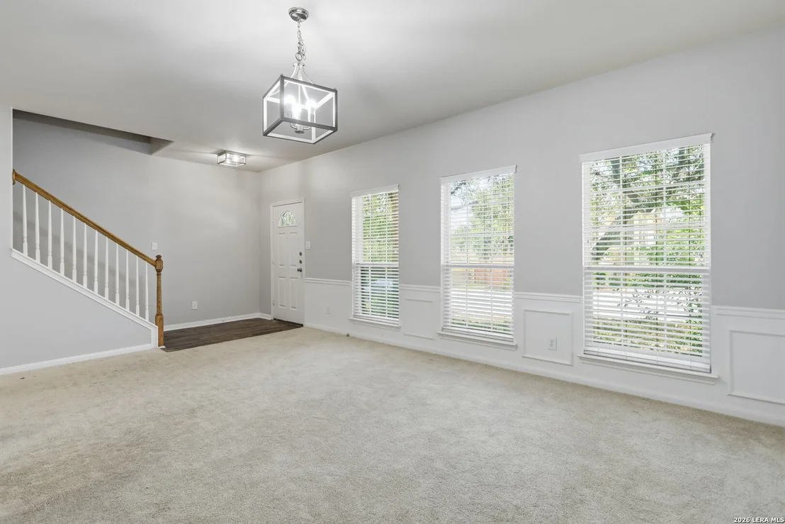 Photo of 123 Impala Cir