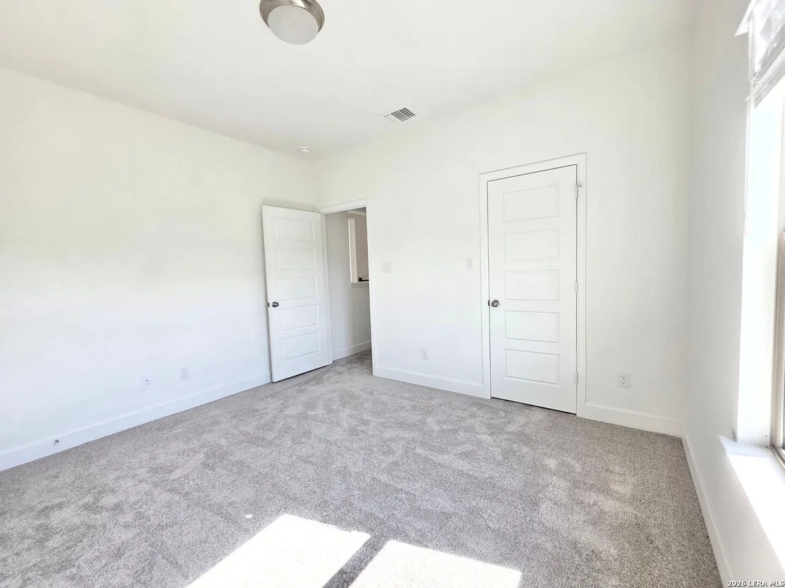 Photo of 113 Lukas Cove