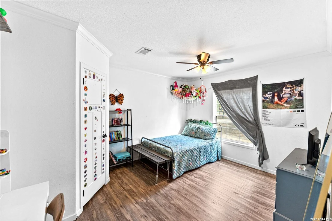 Photo of 1200 Spur Ridge