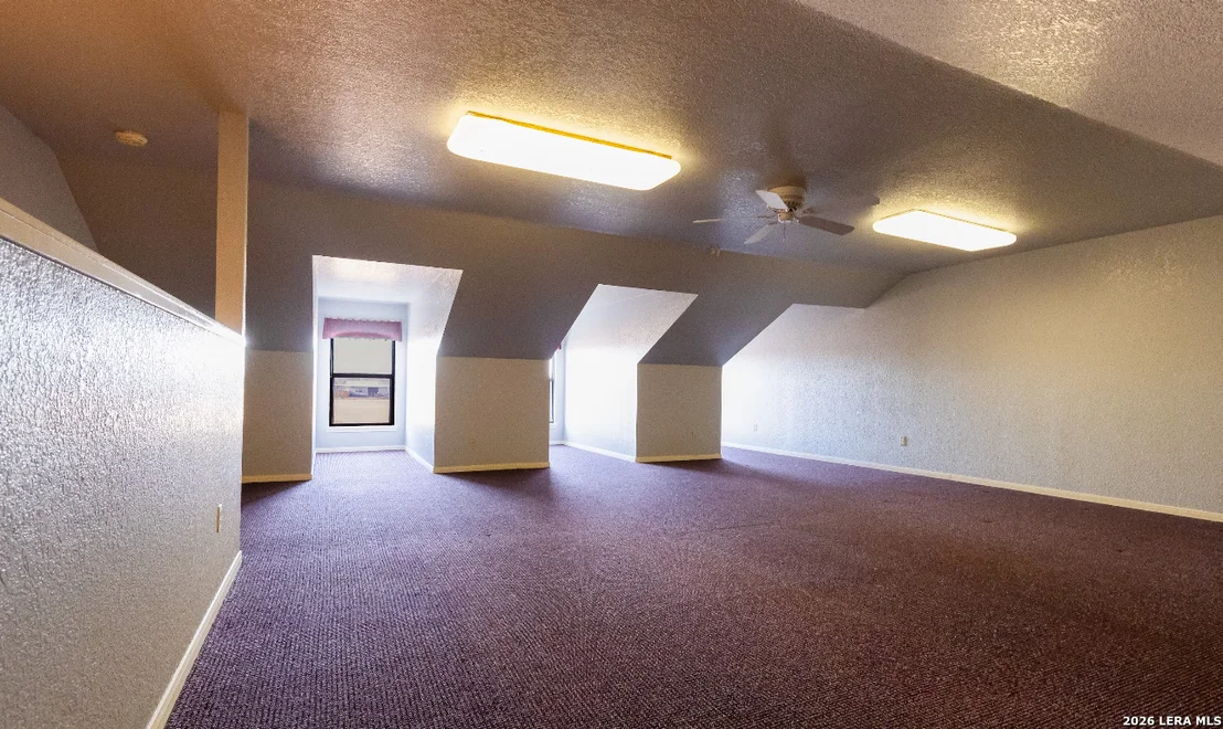 Photo of 375 Bluntzer Rd