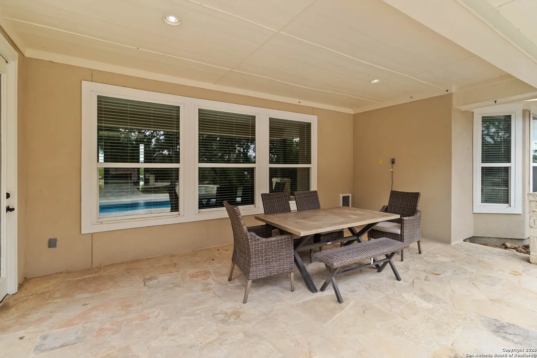 Photo of 1012 Rivers Peak