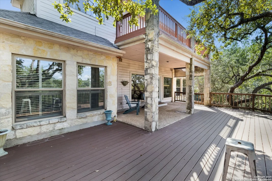 Photo of 2663 Rim Oak