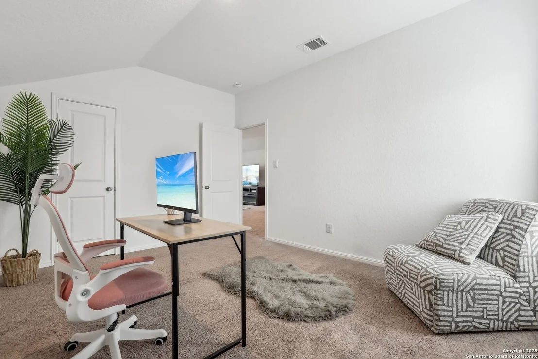 Photo of 9046 Bowie Ridge