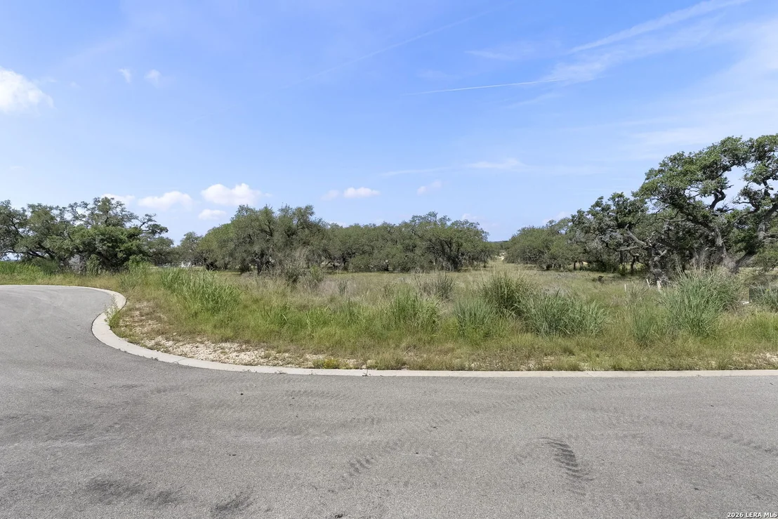 Photo of 775 GREEN GATE VW