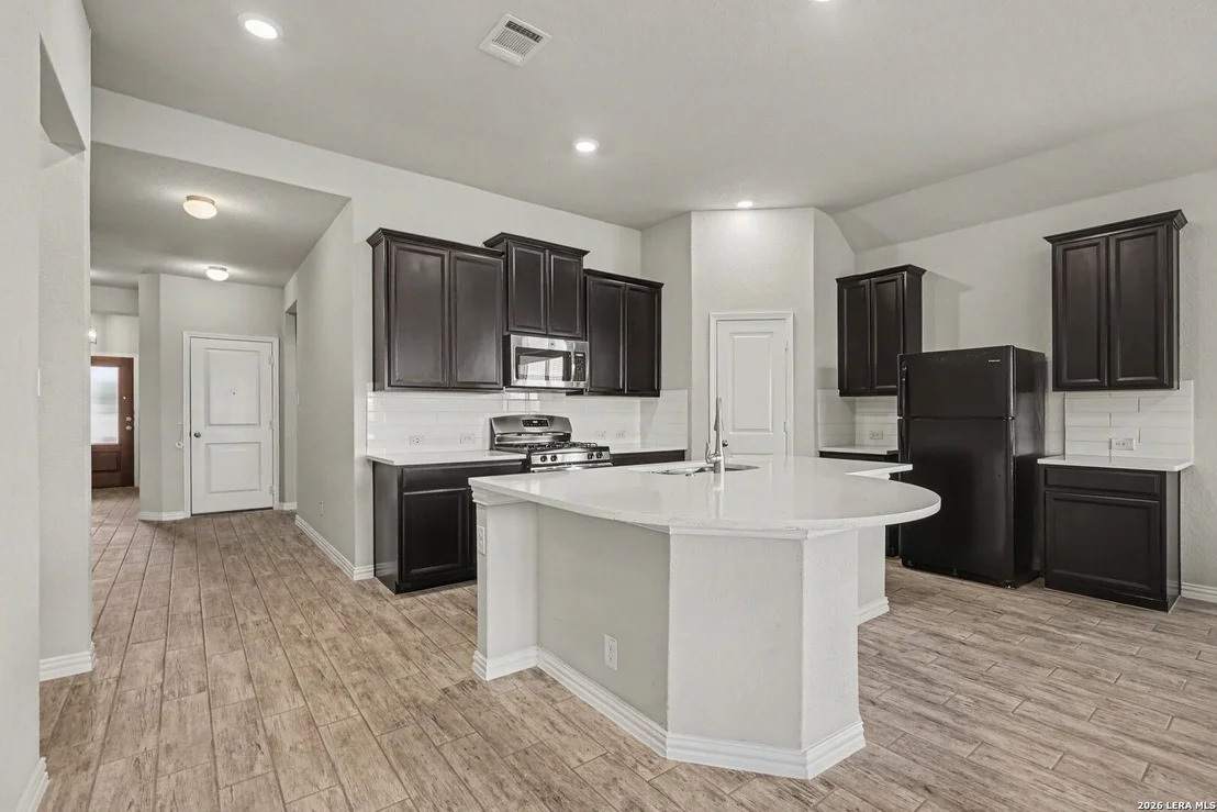 Photo of 8132 Dublin Frst