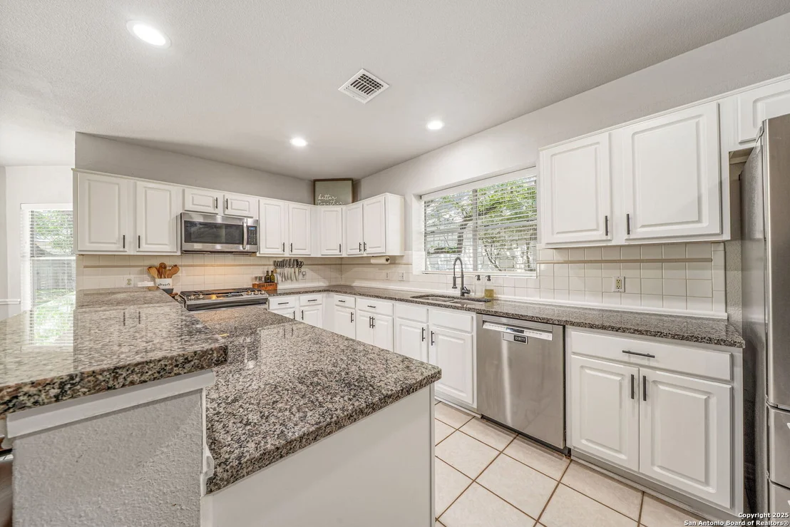 Photo of 11203 Jadestone