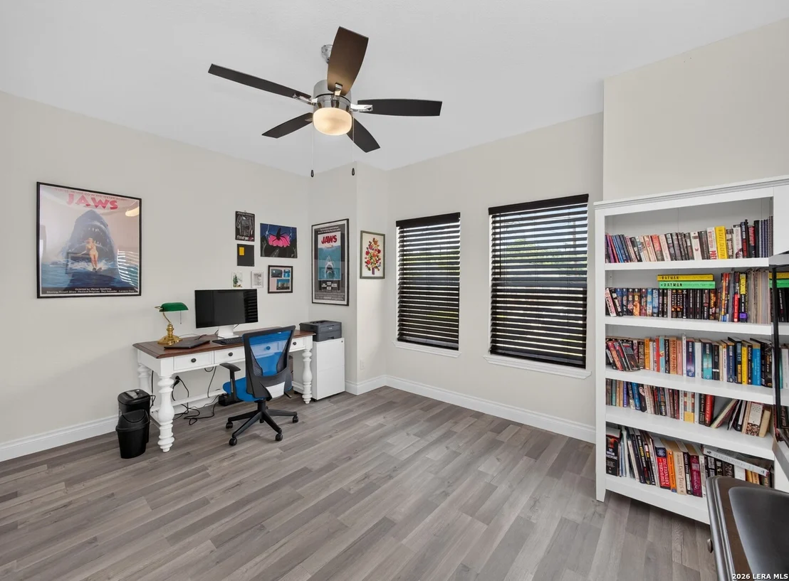 Photo of 547 Belmont