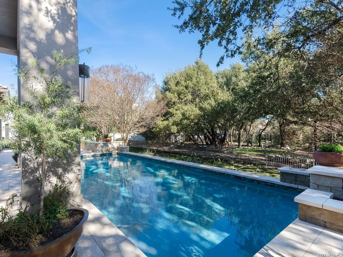 Photo of 3915 El Chamizal