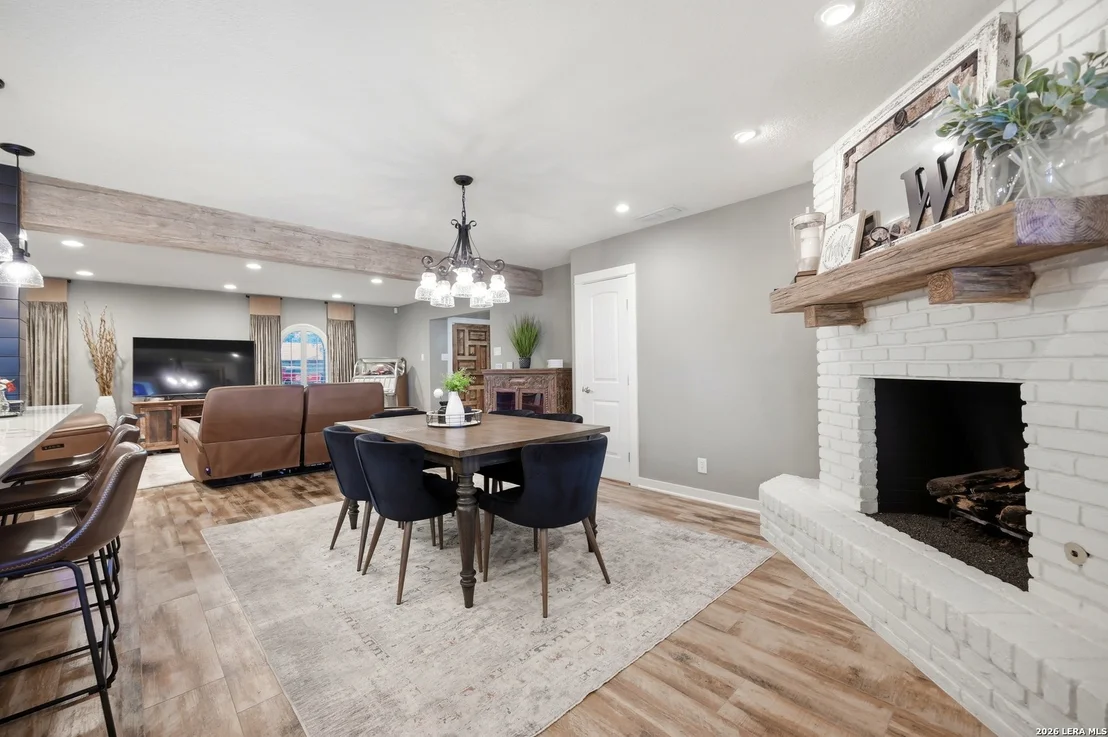 Photo of 106 Barcelona Drive