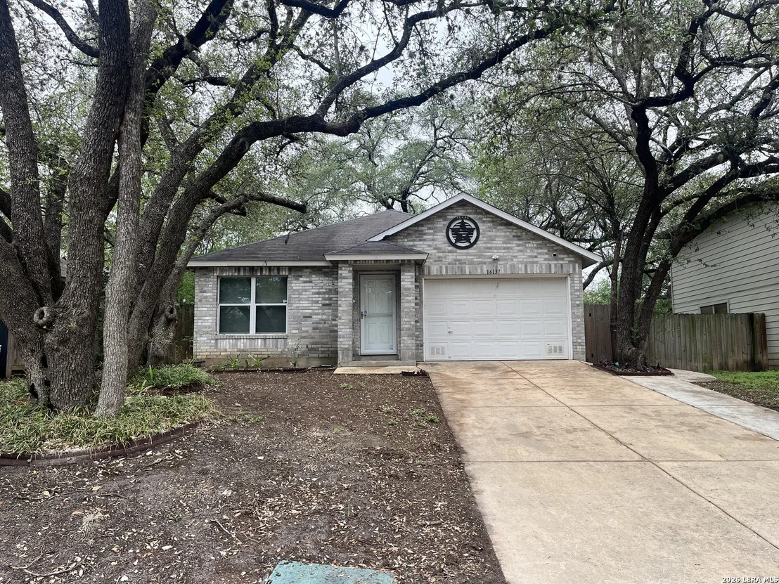 Photo of 16131 IKE LN