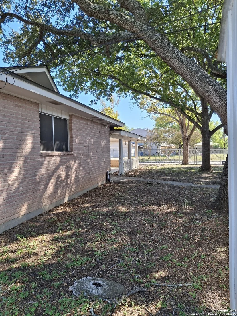 Photo of 3601 Vinecrest
