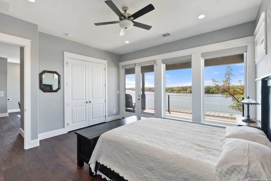 Photo of 926 Scenic