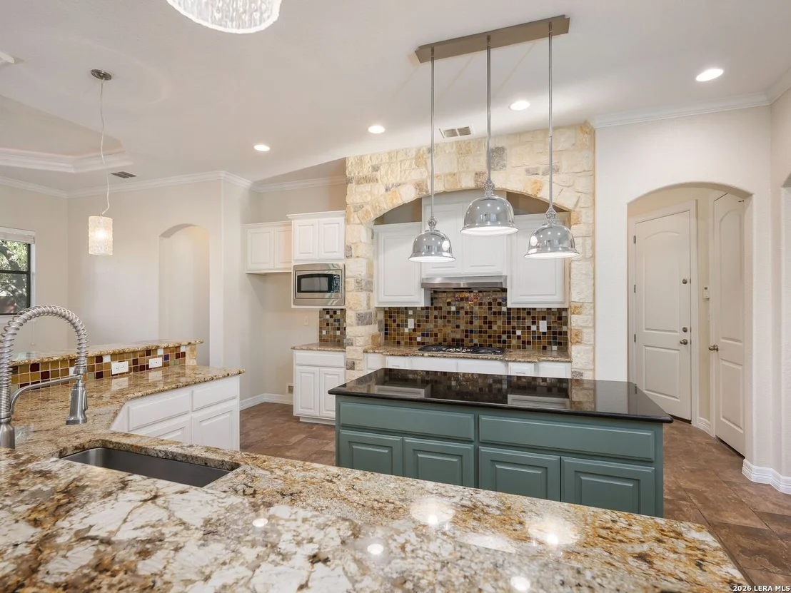 Photo of 303 Regent Circle