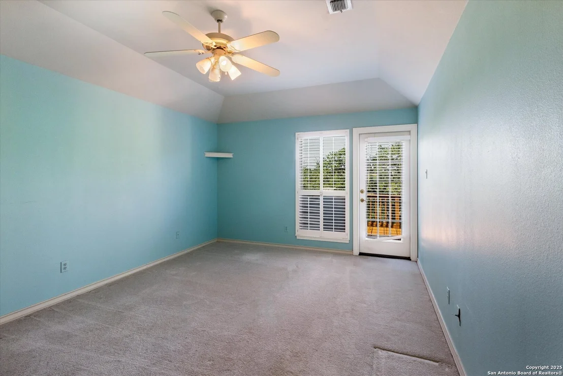 Photo of 2663 Rim Oak