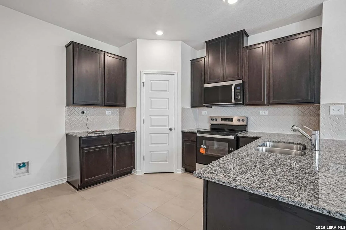 Photo of 13007 BONE DRY LANE