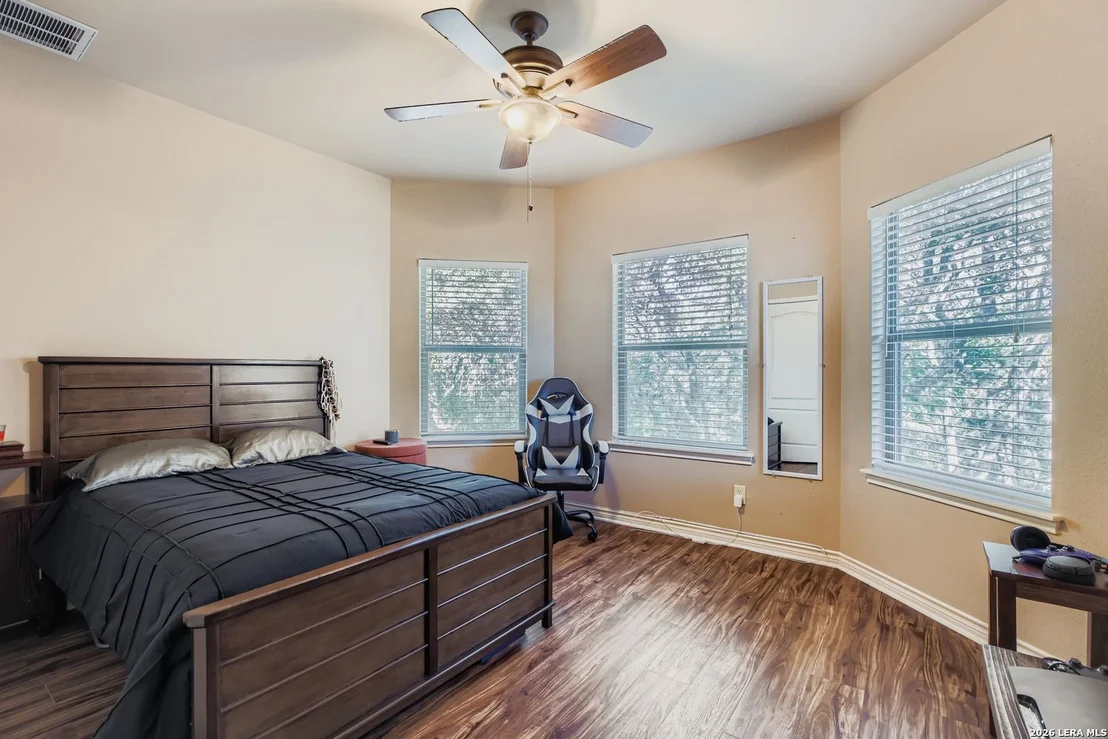 Photo of 11511 Baxtershire