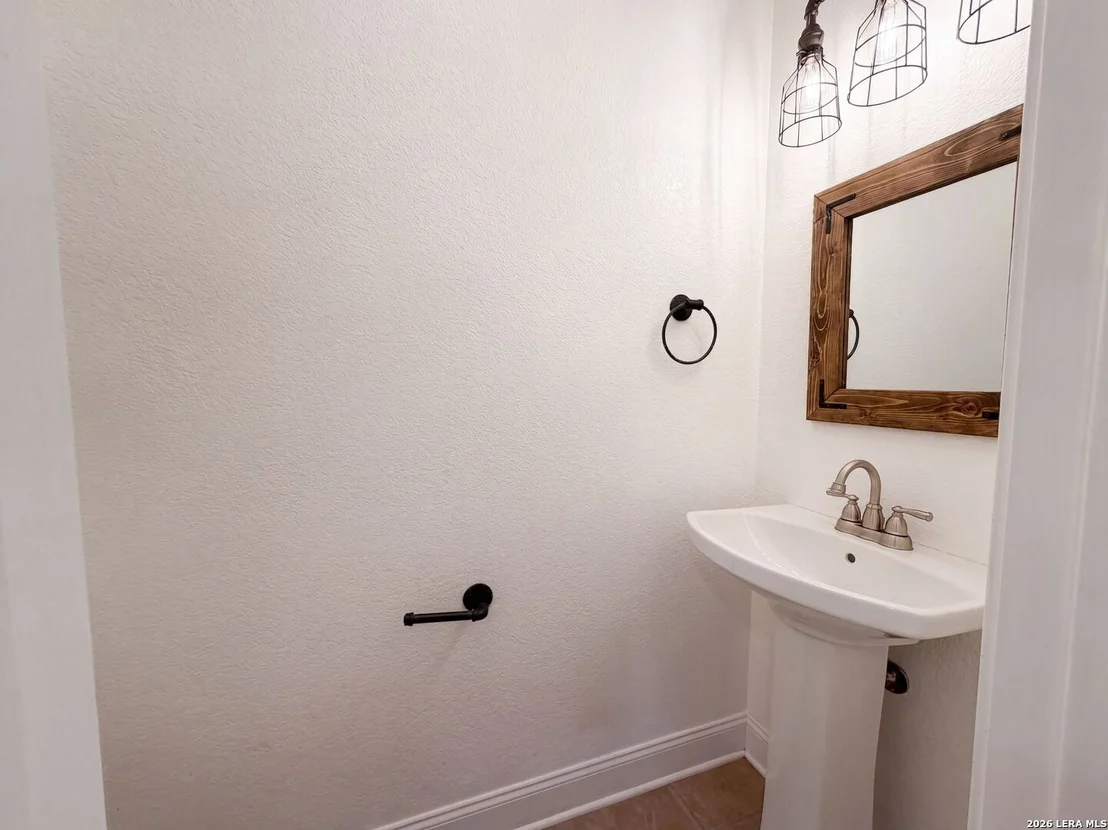 Photo of 4247 RICHMOND AVE