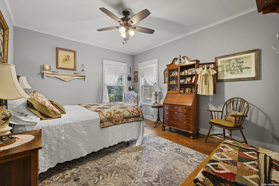 Photo of 2152 Amberstone