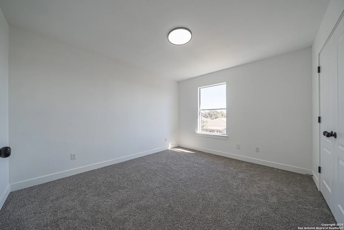 Photo of 714 Antler Post