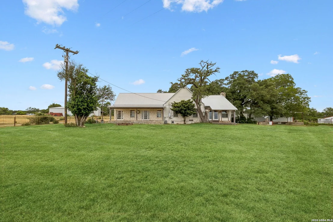 Photo of 48 Holiday Rd