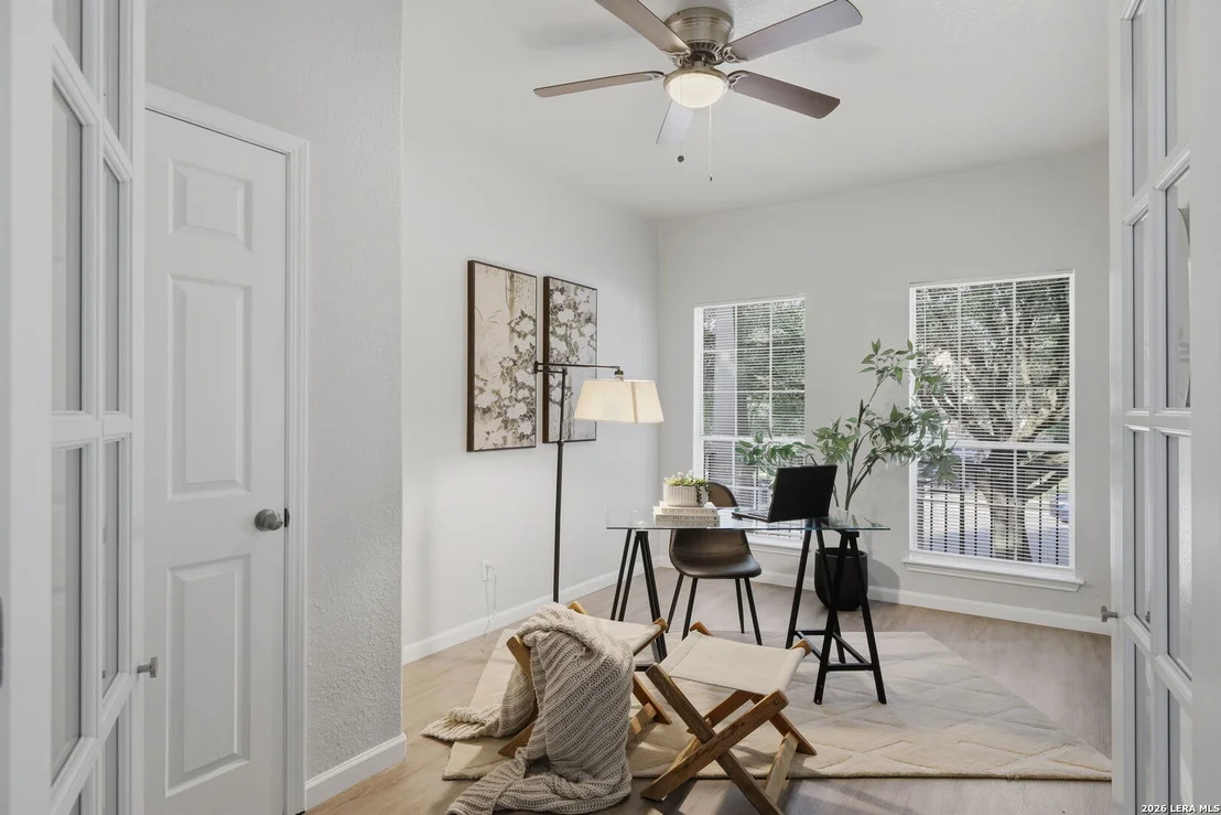 Photo of 1146 Kite Cor