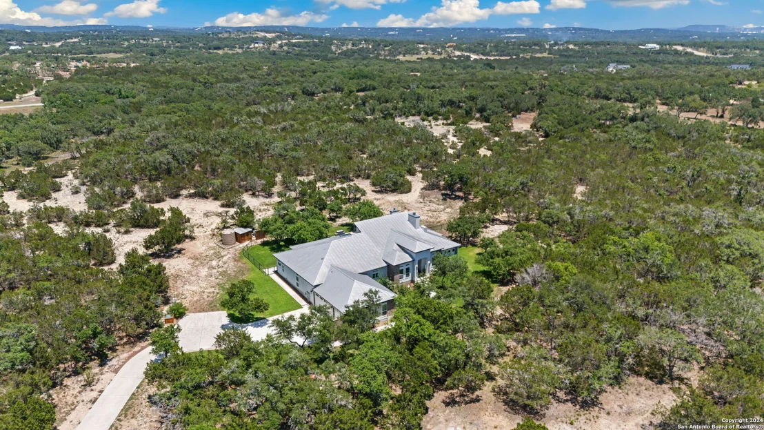 Photo of 1114 Savanna